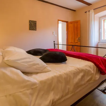 Holiday home Krizisce *