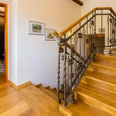 Holiday home Krizisce